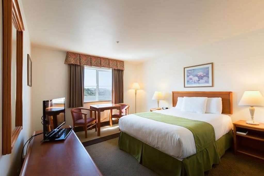 Paradise Inn & Suites At Lincoln City Habitación foto